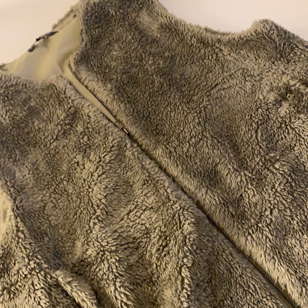 fluffy vest
